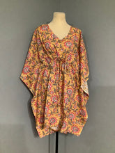 Load image into Gallery viewer, VILMA Short Kaftan
