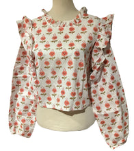 Load image into Gallery viewer, DARI Long Sleeve Crop Top

