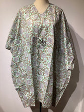 Load image into Gallery viewer, GRETA Short Kaftan
