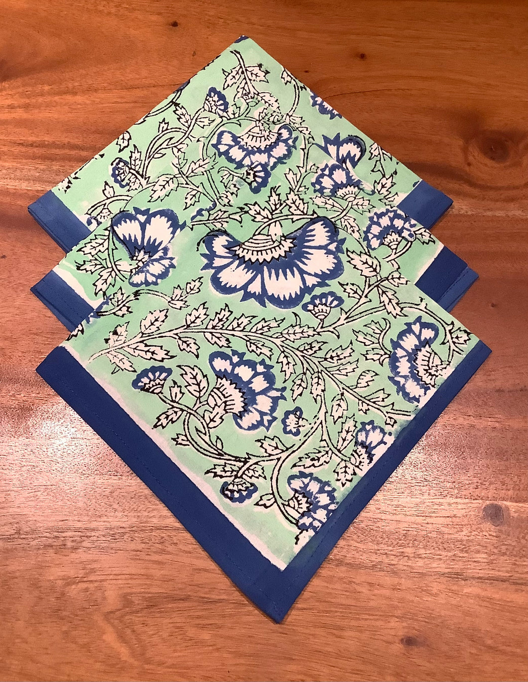 MUNIRA GREEN Napkins Set