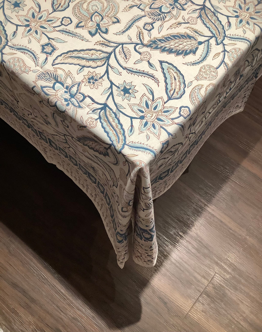 ISHITA Table Cover
