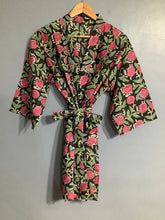 Load image into Gallery viewer, ROSY PINK Short Kimono
