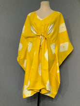 Load image into Gallery viewer, NENITA Short Kaftan
