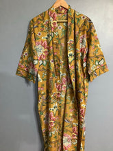 Load image into Gallery viewer, MAKO Kimono
