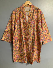 Load image into Gallery viewer, VILMA Short Kimono
