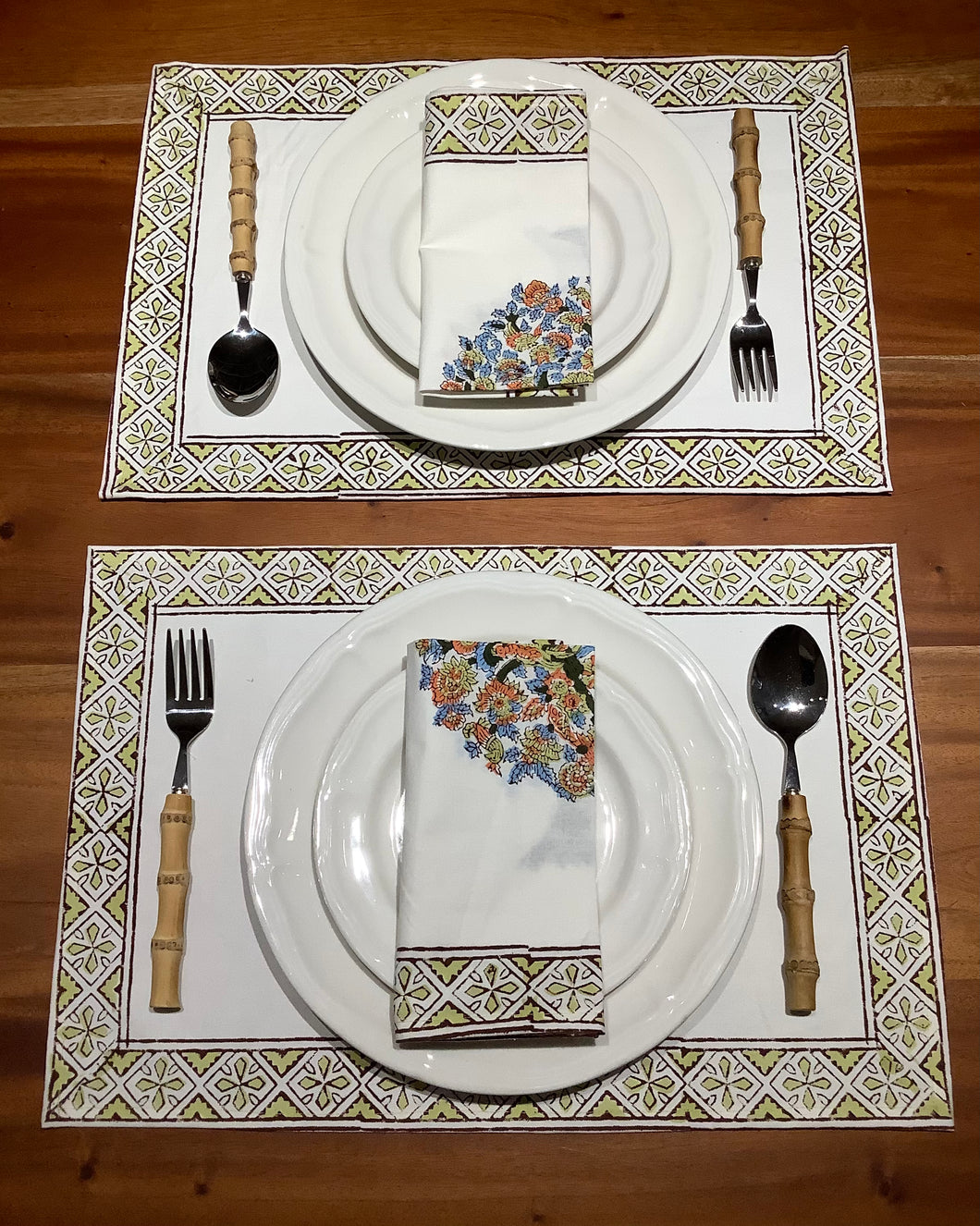 RAINBOW TREE Placemat and Napkin Set