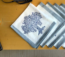 Load image into Gallery viewer, NAPKIN Set Grey Tree on White
