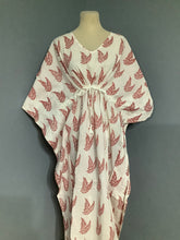 Load image into Gallery viewer, RED FERN Long Kaftan

