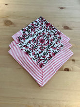 Load image into Gallery viewer, DIANA Round Table Cover and Napkin Set
