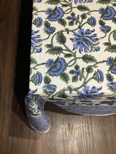 Load image into Gallery viewer, AMOLI Table Cover
