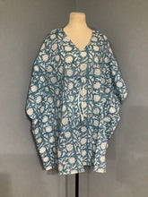 Load image into Gallery viewer, LAKSHANYA BLUE Short Kaftan
