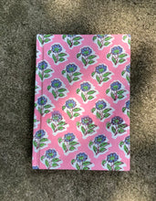 Load image into Gallery viewer, GRATITUDE Journal
