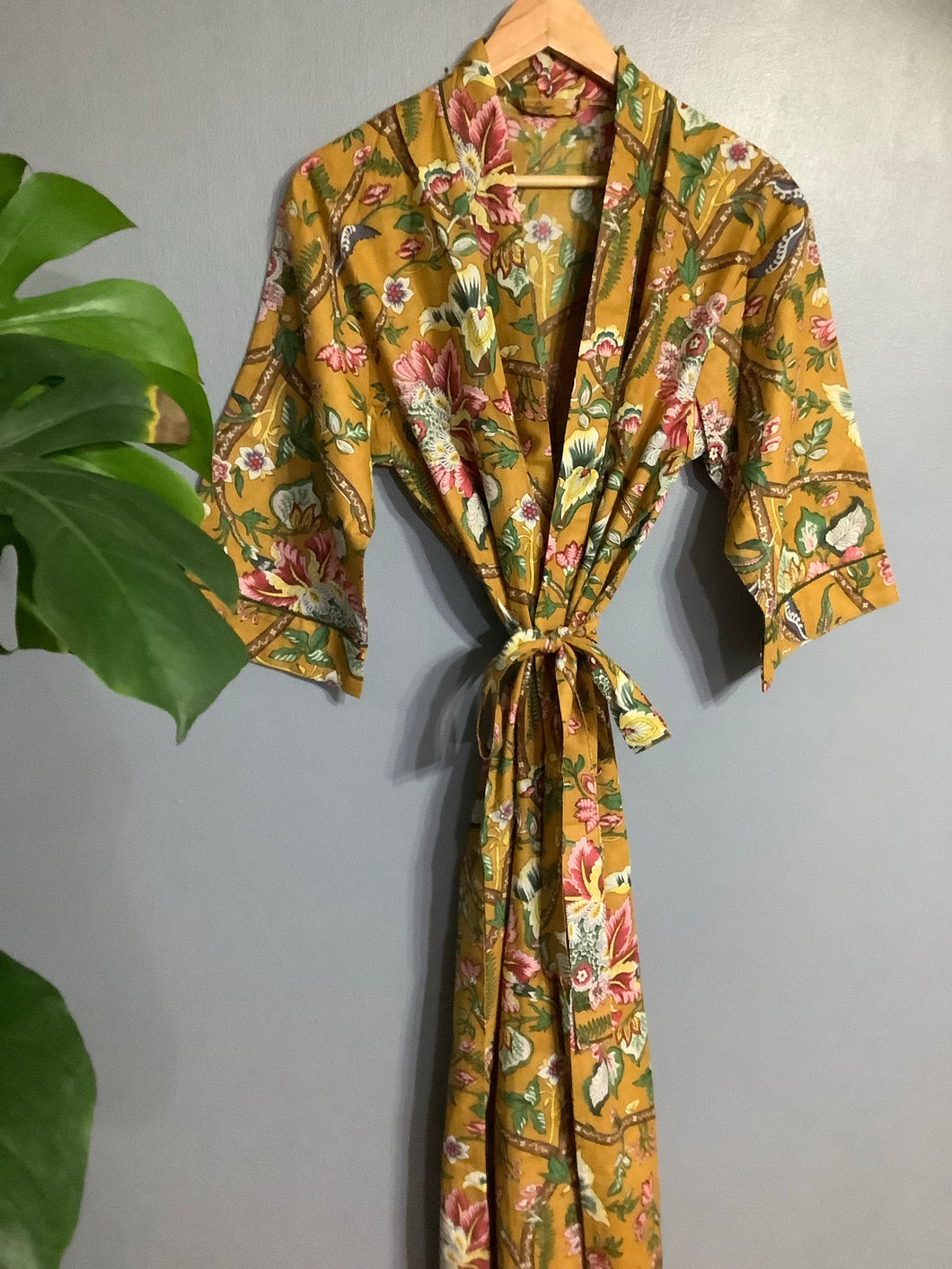 MAKO Kimono
