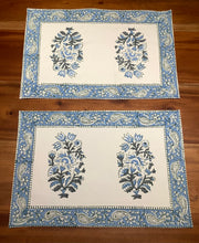 Load image into Gallery viewer, PAISLEY and BUSH Placemat and Napkin Set
