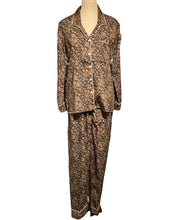 Load image into Gallery viewer, BUTTERCUP Pajama Set
