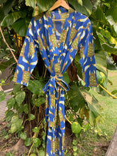 Load image into Gallery viewer, KURMA Long Kimono

