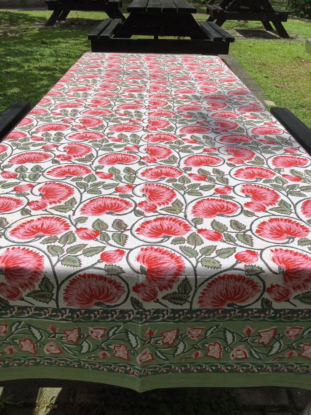 KAMAL REGULAR Table Cover
