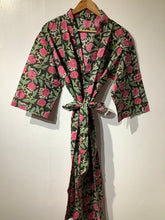 Load image into Gallery viewer, PINK ROSY Long Kimono
