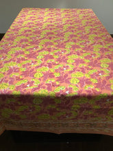 Load image into Gallery viewer, ROSI Table Cover
