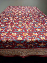 Load image into Gallery viewer, BELA MAROON Table Cover
