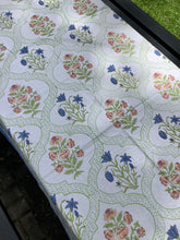 Load image into Gallery viewer, CALLIE Table Cover
