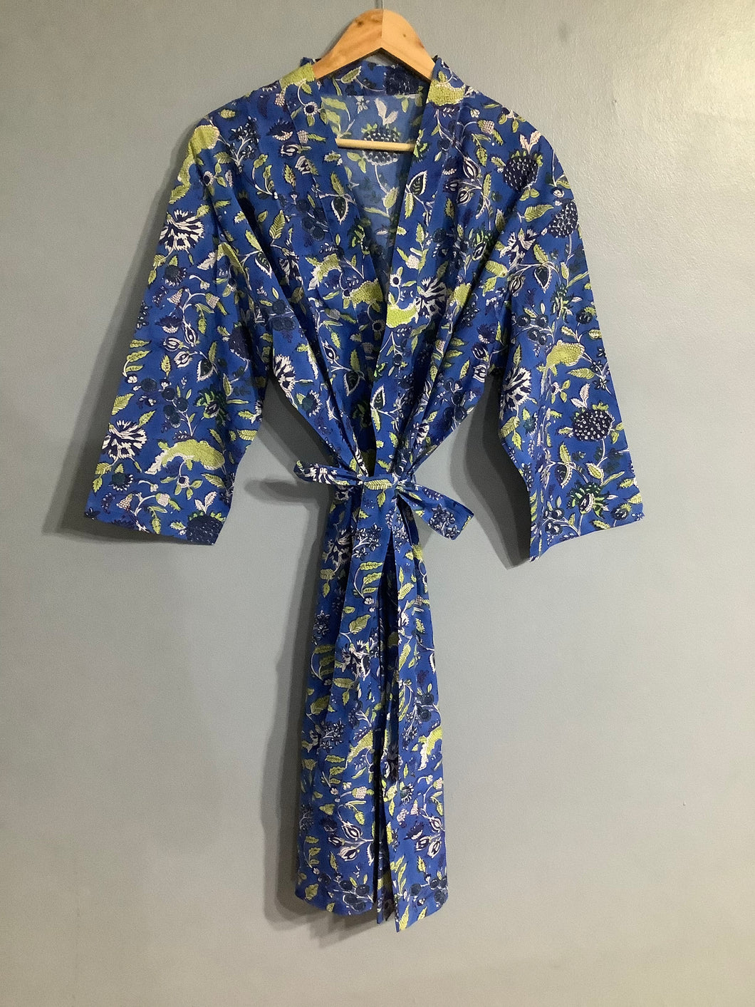 LINDA Long Kimono