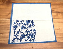 Load image into Gallery viewer, APARAJI  Table Cover and Napkins Set
