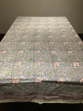 Load image into Gallery viewer, BINITA GRAY Table Cover and Napkin Set

