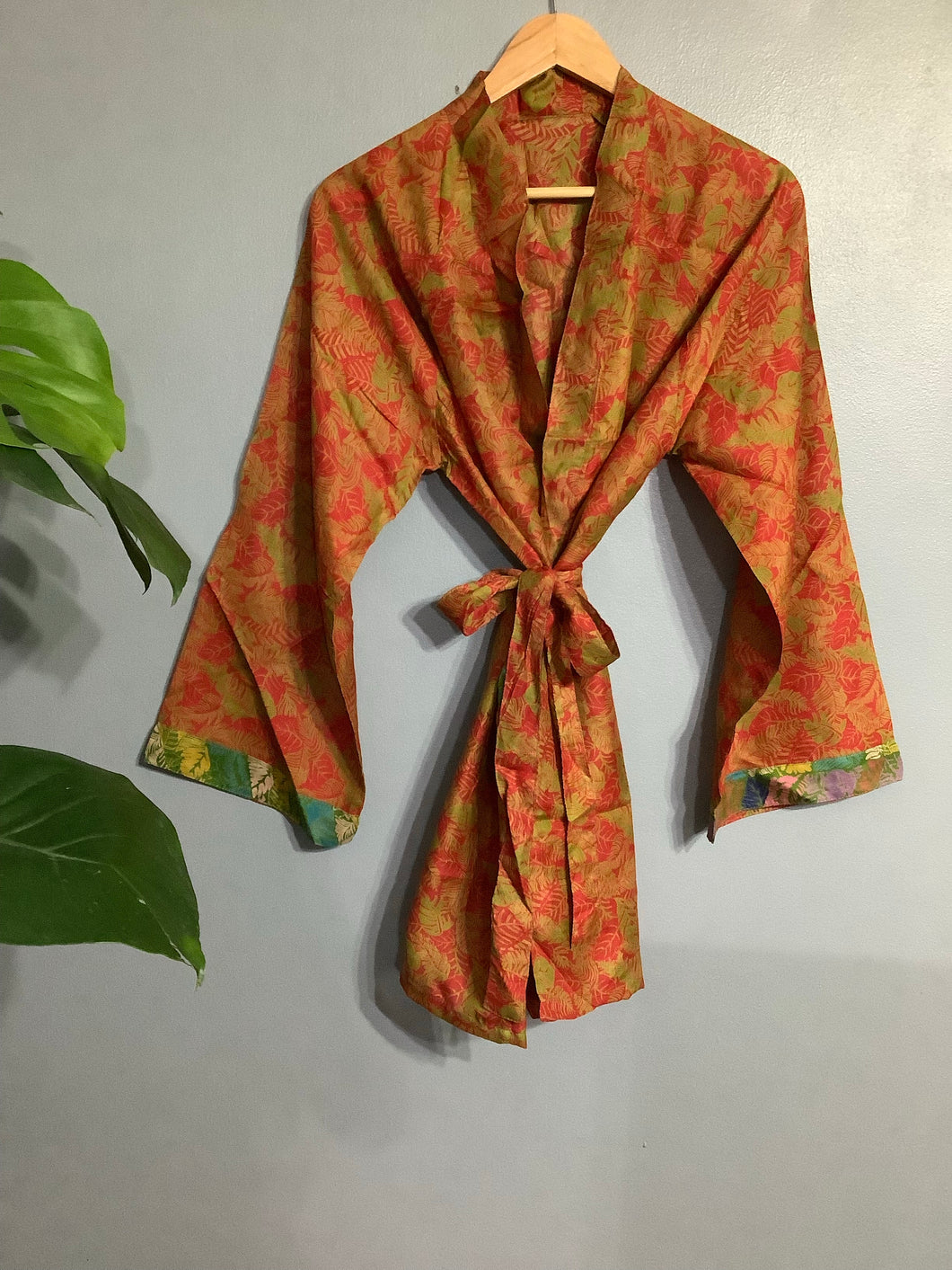 HAPPA Short Silk Kimono