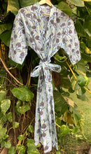 Load image into Gallery viewer, YANDURA Long Kimono

