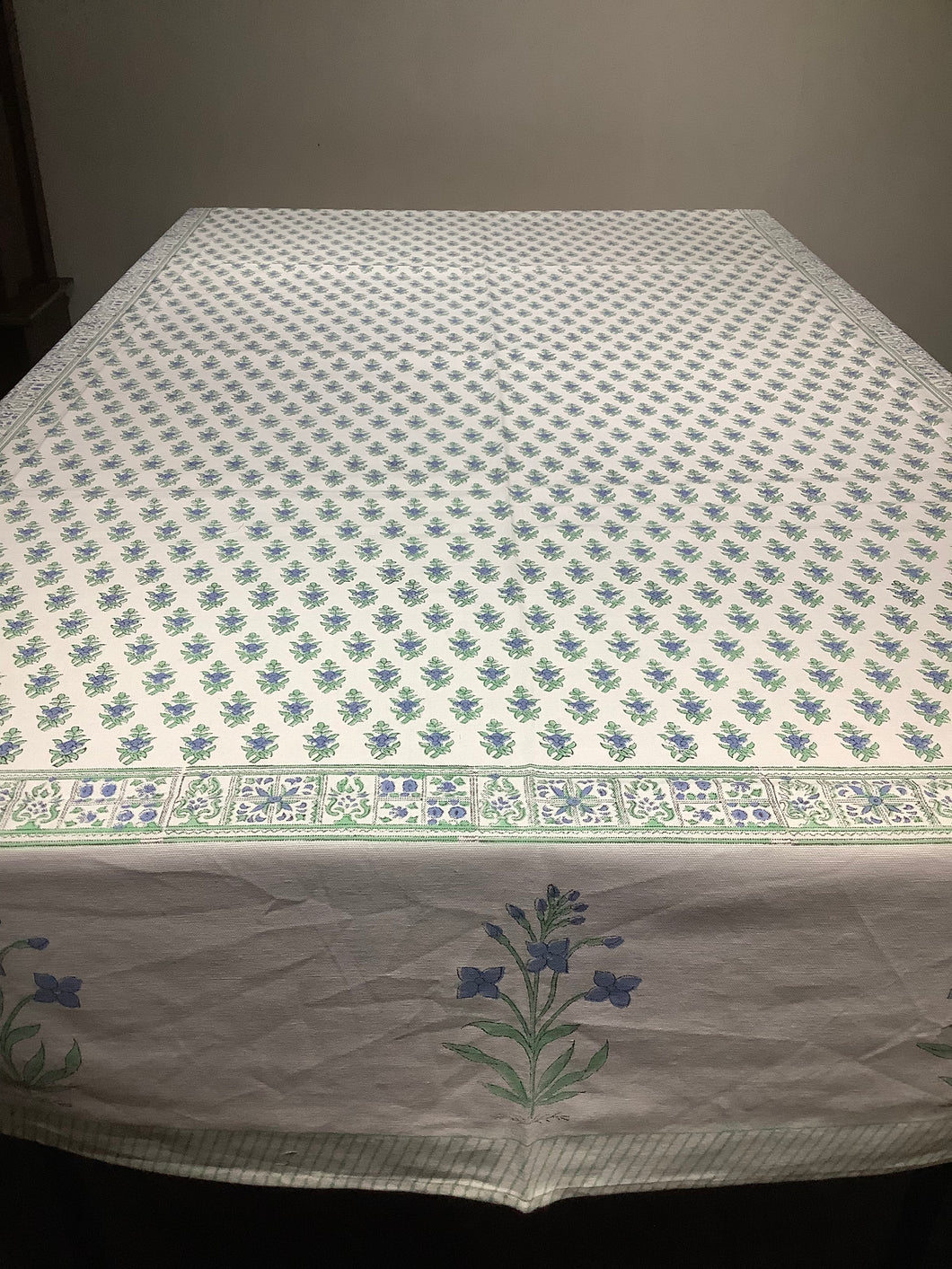 TAMANNA Table Cover