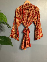 Load image into Gallery viewer, YUKA Short Silk Kimono
