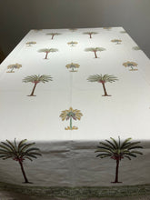 Load image into Gallery viewer, PALMA Lime Table Cover
