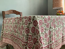 Load image into Gallery viewer, DAMPY Table Cover and Napkin Set
