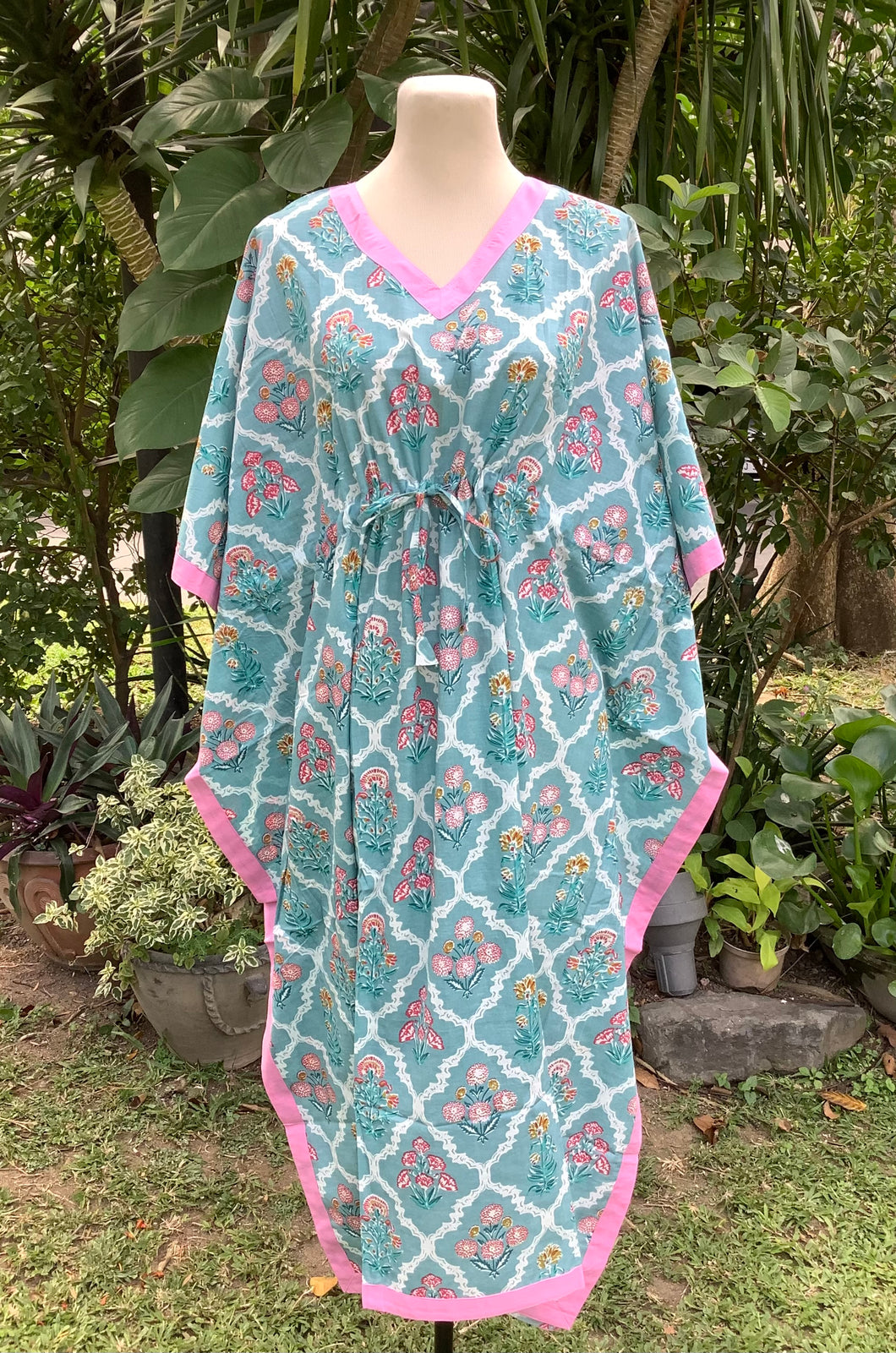 RADDHA Long Kaftan