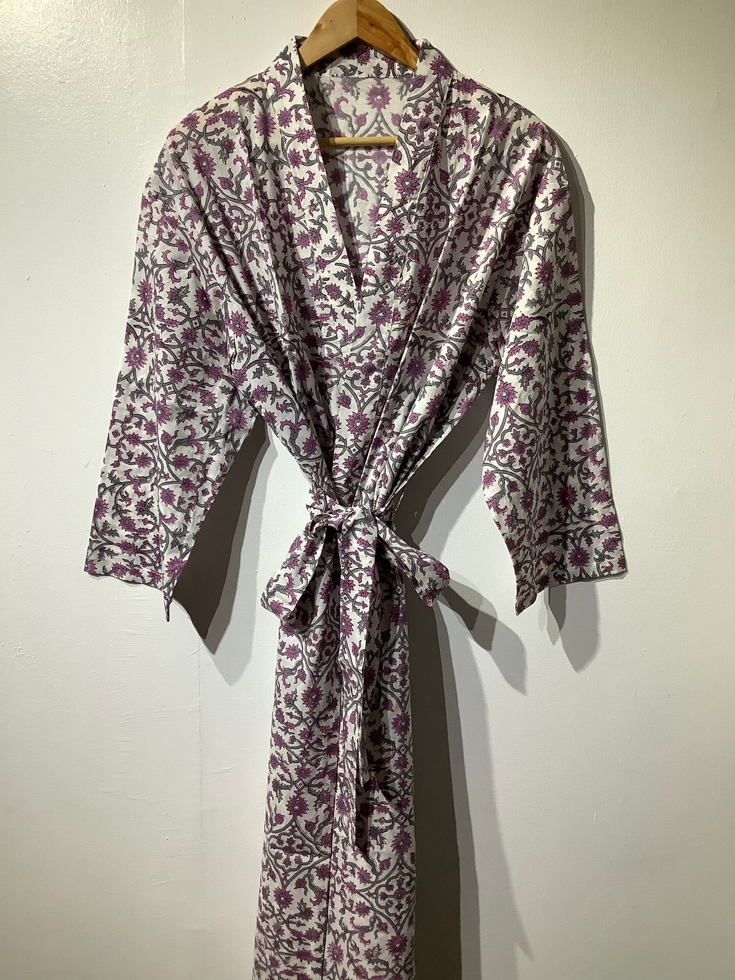 DOLORES Long Kimono