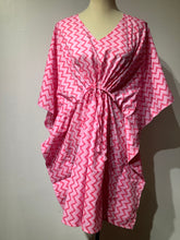 Load image into Gallery viewer, IVY PINK Short Kaftan
