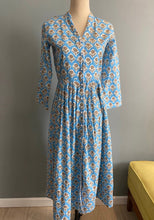 Load image into Gallery viewer, ESTRELLA Dress
