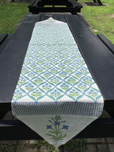 Load image into Gallery viewer, BLUE FLORA Table Runner
